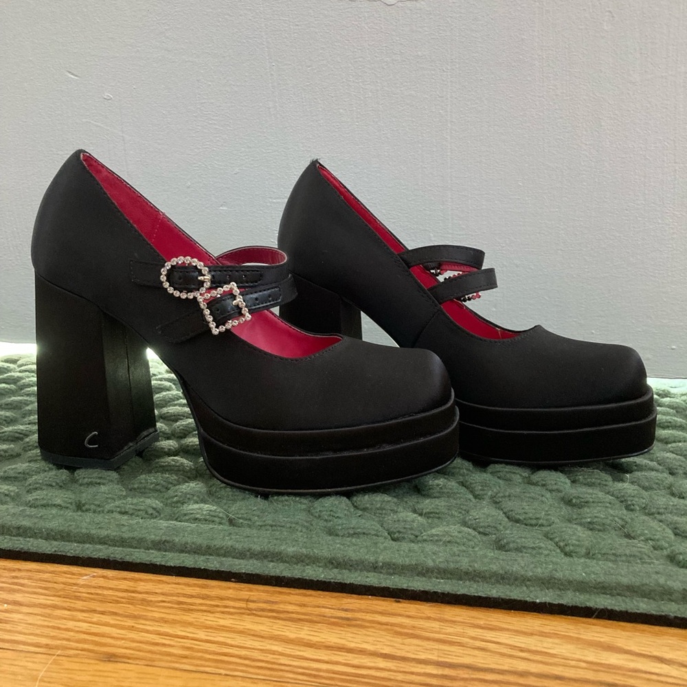 Circus by Sam Edelman Black Platform Mary Janes